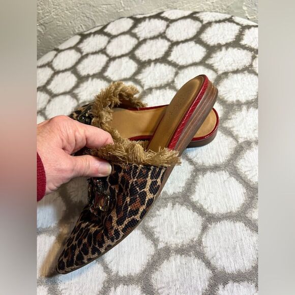 Leopard Print by Crown Vintage Embellished Mules: Emmereth, size 8.5,  preloved - Picture 6 of 9